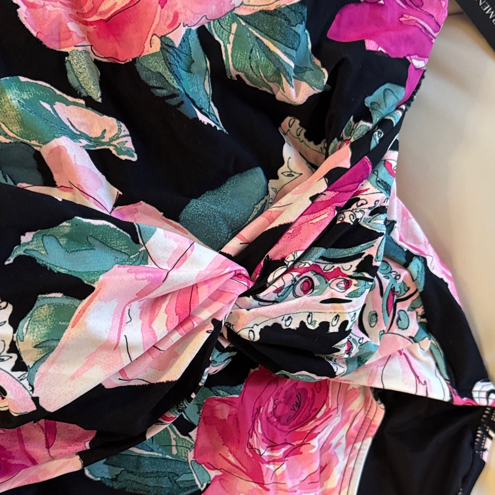 Carmen Marc Valvo Black One-Piece with Pink Floral Print - Picture 3 of 8